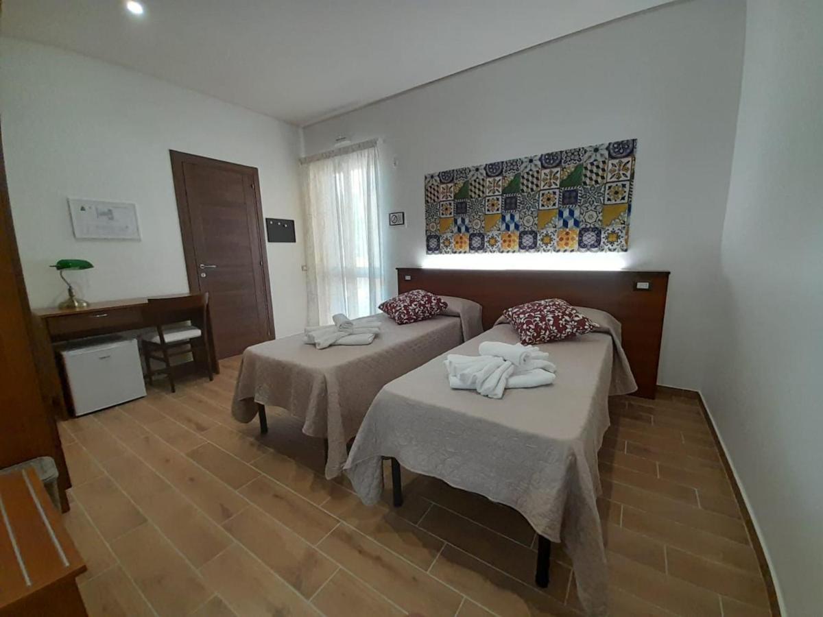 Zahra Agriturismo Acireale Exterior foto